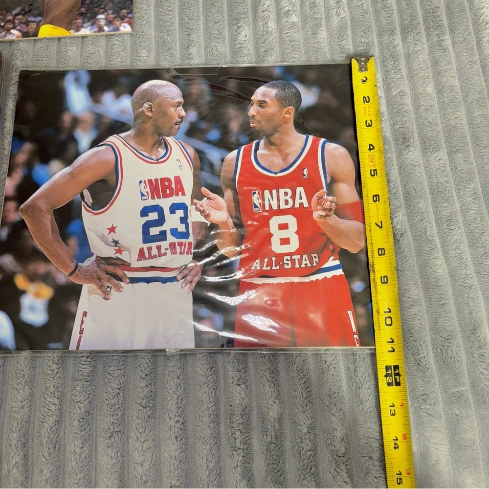 NBA LOT OF 3 sealed pictures Boards Kobe Bryant Larry Bird and Magic Johnson 90s